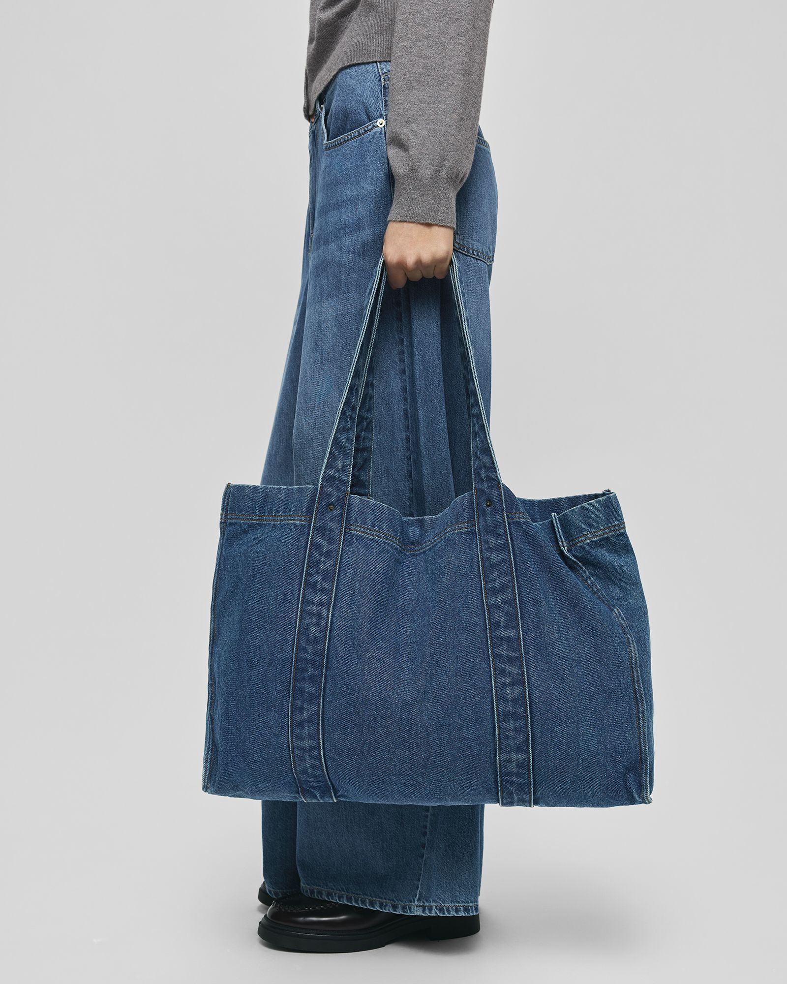MSCHDylan Shopper