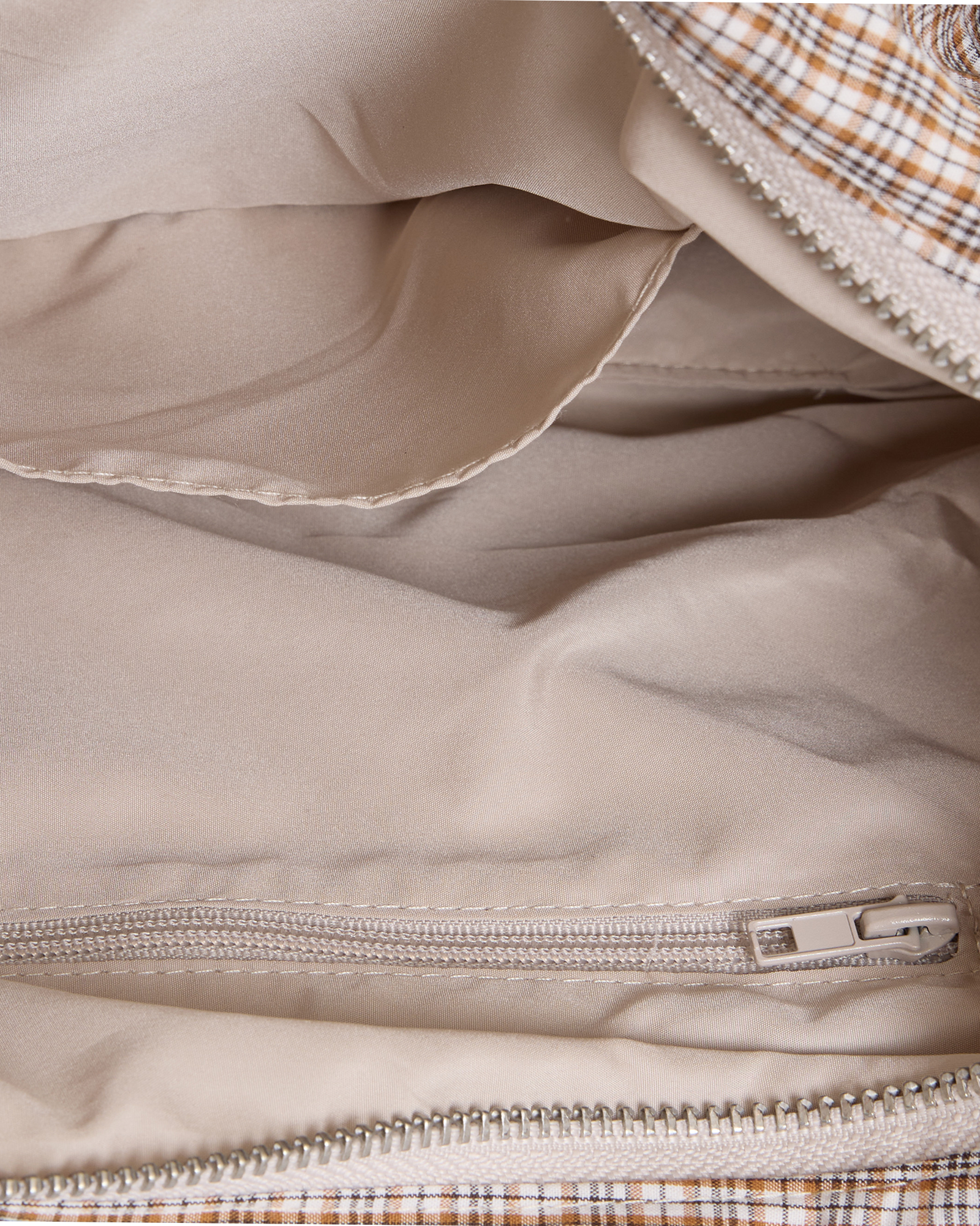 MSCHNuka Shoulder Bag CHK – Birch / Black, close-up